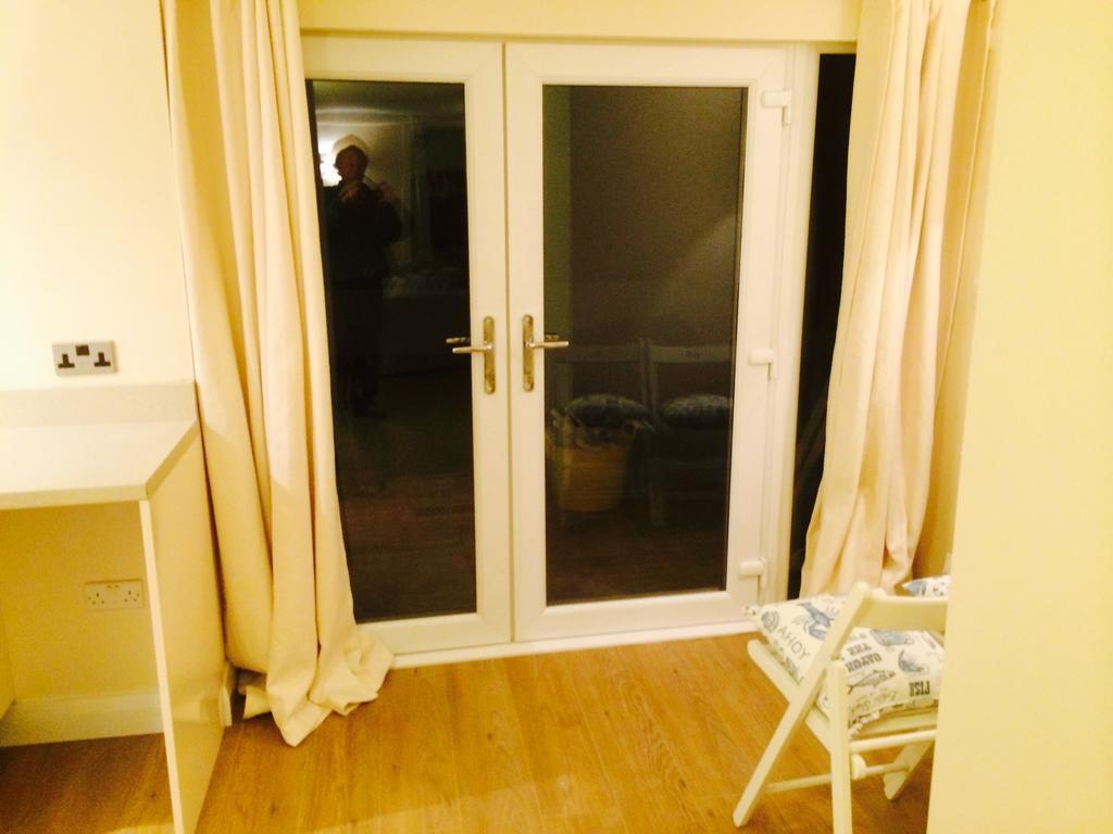 Superb Cintra Beachside Apartments Llandudno Esterno foto